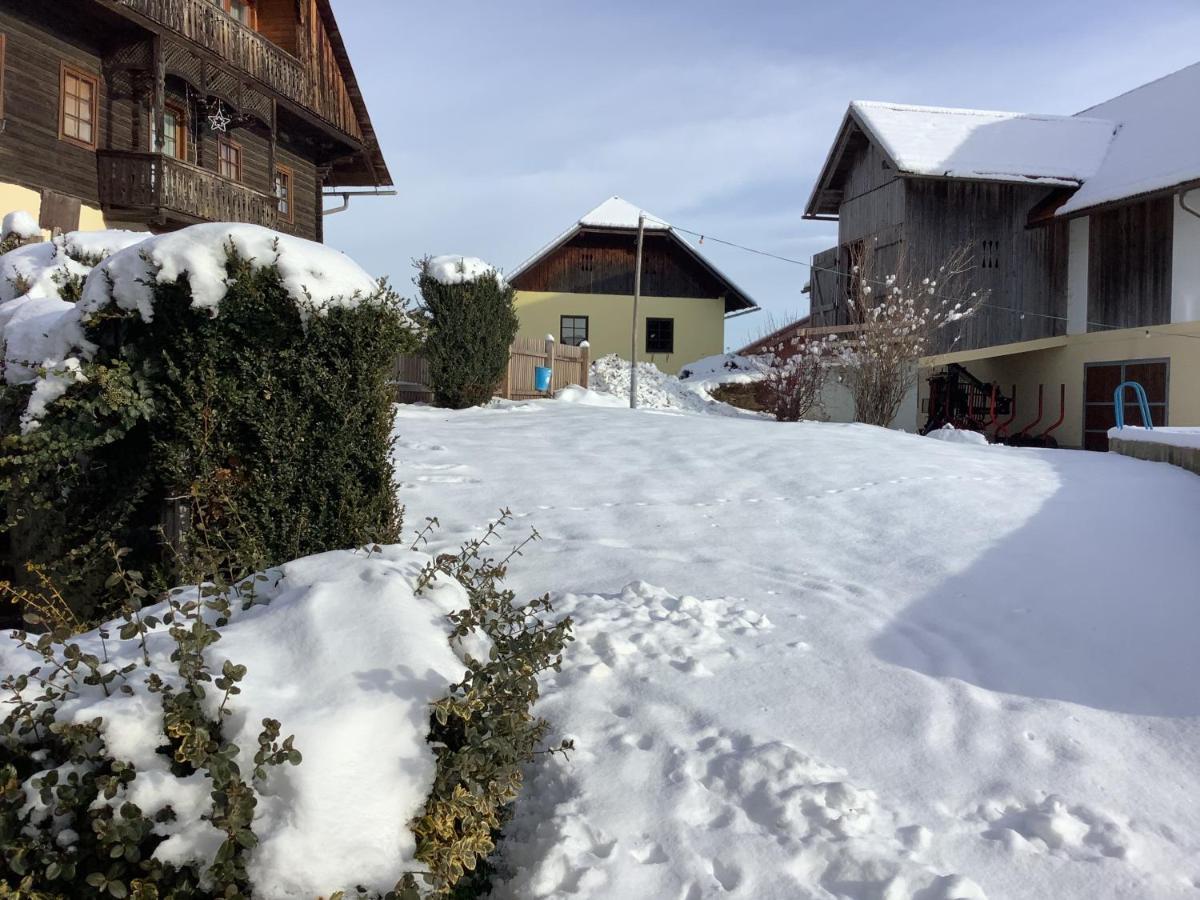 Kniebergerhof Liebenfels Exterior foto