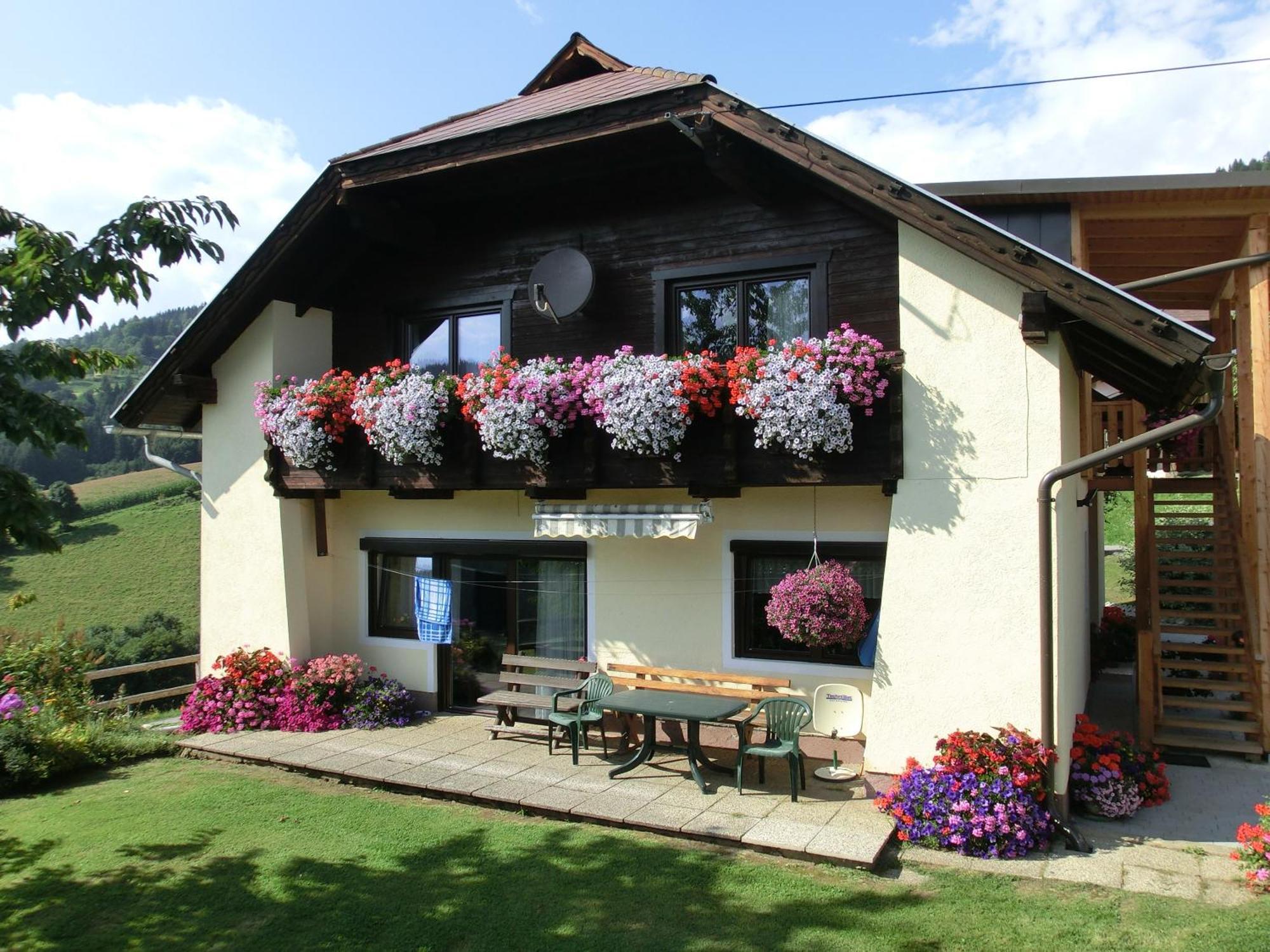 Kniebergerhof Liebenfels Exterior foto